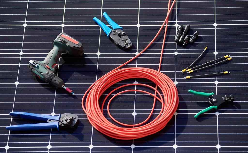 tools and components for solar panels installation