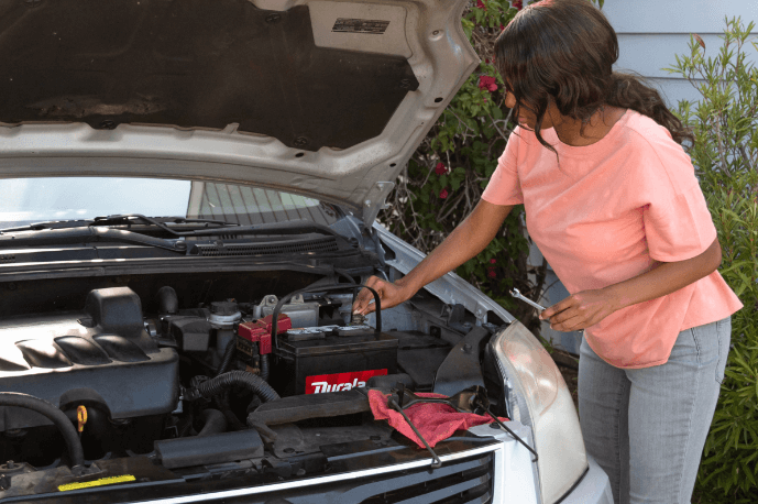 when do you need to disconnect a car battery